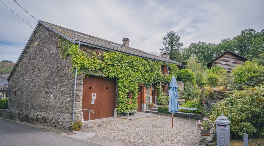 Le patrimoine bâti - Des espaces d'habitation caractÃ©ristiques de la vie rurale du passÃ© - Publications Parc Naturel Ardenne Meridionale